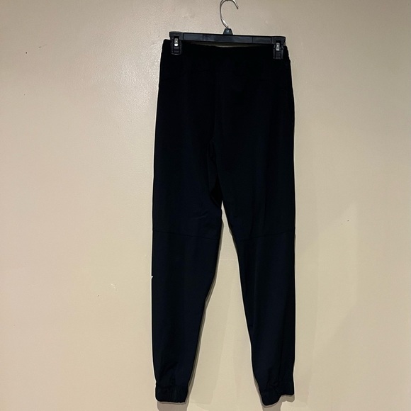 Fabletics Women's Black The One Joggers Size XXS Workout Gym Athletic - Picture 6 of 13